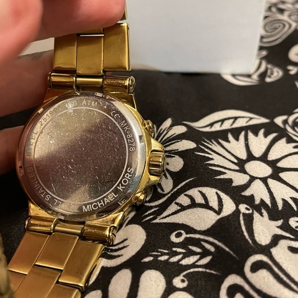 Michael Kors Watch Men - Picture 7 of 11